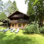 Le Grizzly En Bois Avec Jacuzzi * La Bresse