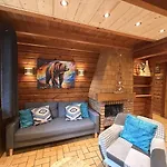 Le Grizzly En Bois Avec Jacuzzi *