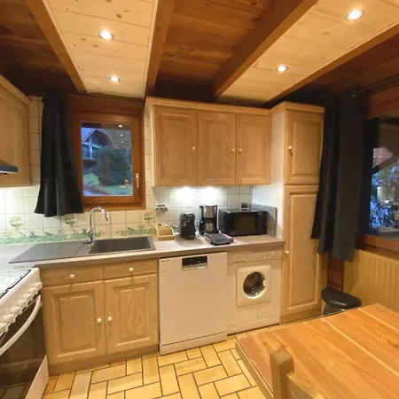 Le Grizzly En Bois Avec Jacuzzi La Bresse