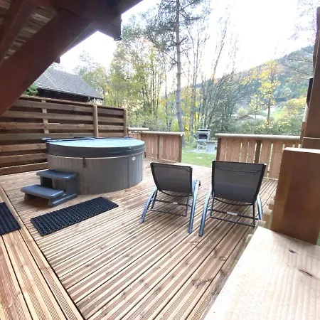 Le Grizzly En Bois Avec Jacuzzi Horská chata *