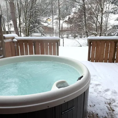 Le Grizzly En Bois Avec Jacuzzi Horská chata *