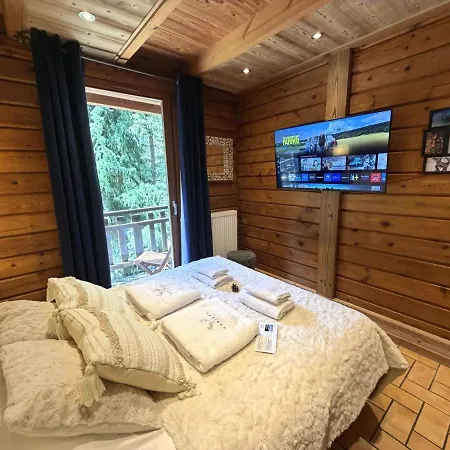 Horská chata Le Grizzly En Bois Avec Jacuzzi *