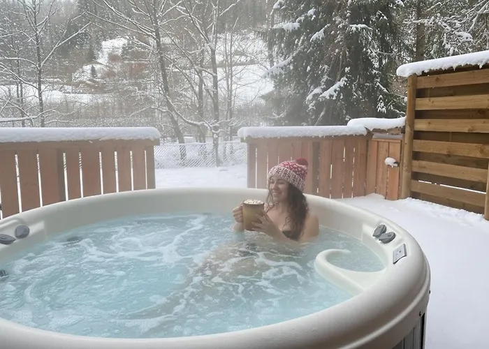 Le Grizzly En Bois Avec Jacuzzi シャレー ラ・ブレス