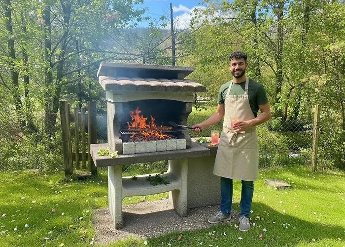Le Grizzly En Bois Avec Jacuzzi