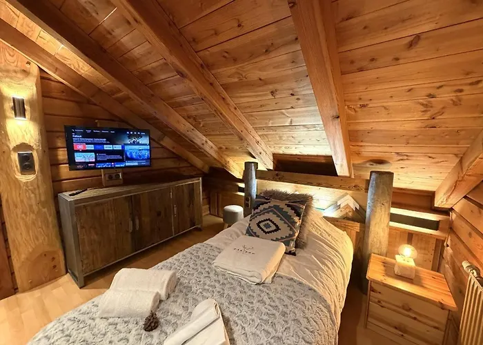 Le Grizzly En Bois Avec Jacuzzi シャレー *