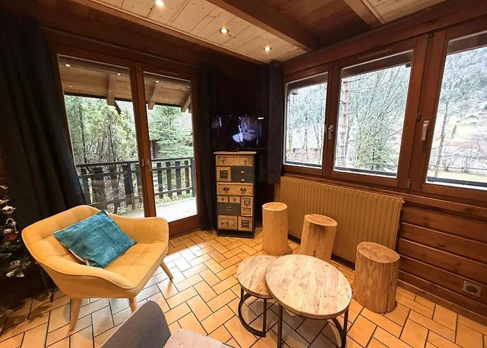 Le Grizzly En Bois Avec Jacuzzi * La Bresse